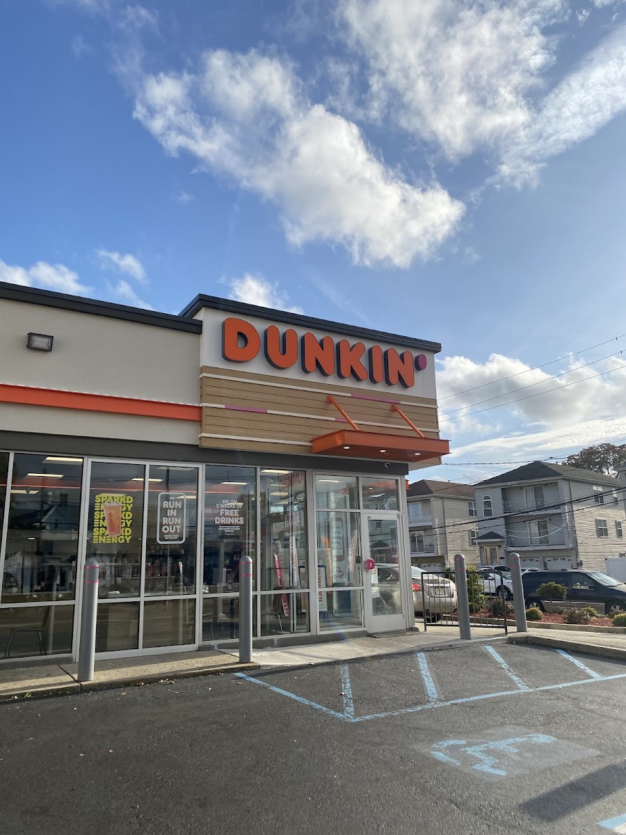 Dunkin' Elizabeth